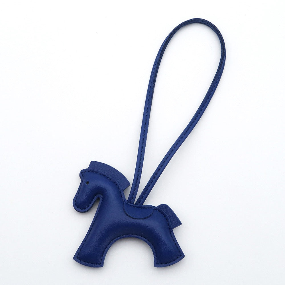 PU pendant, horse design