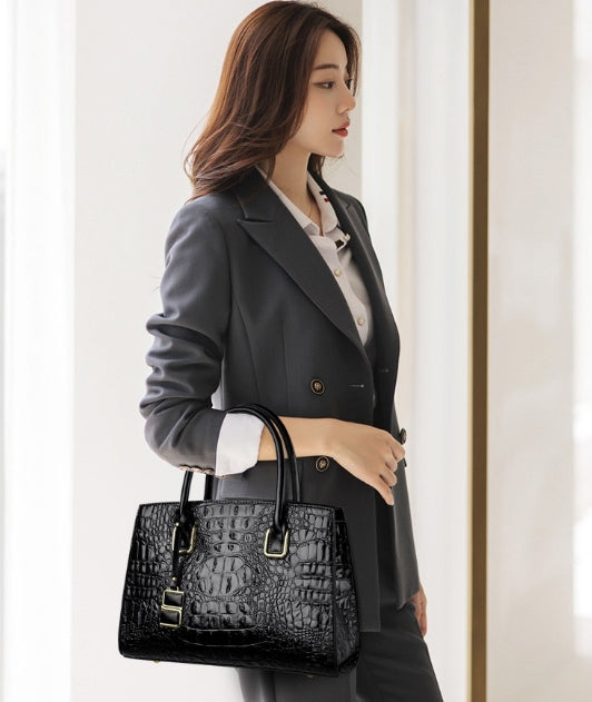 Vintage Crocodile Pattern Patent Handbag