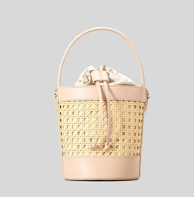 Luxury Women's Straw Woven Bucket Bag