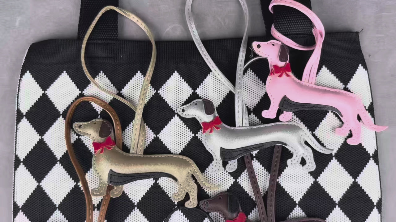 PU pendant, dog design